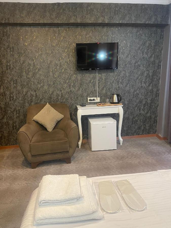 Ufuk Hotel Istanbul Bagian luar foto