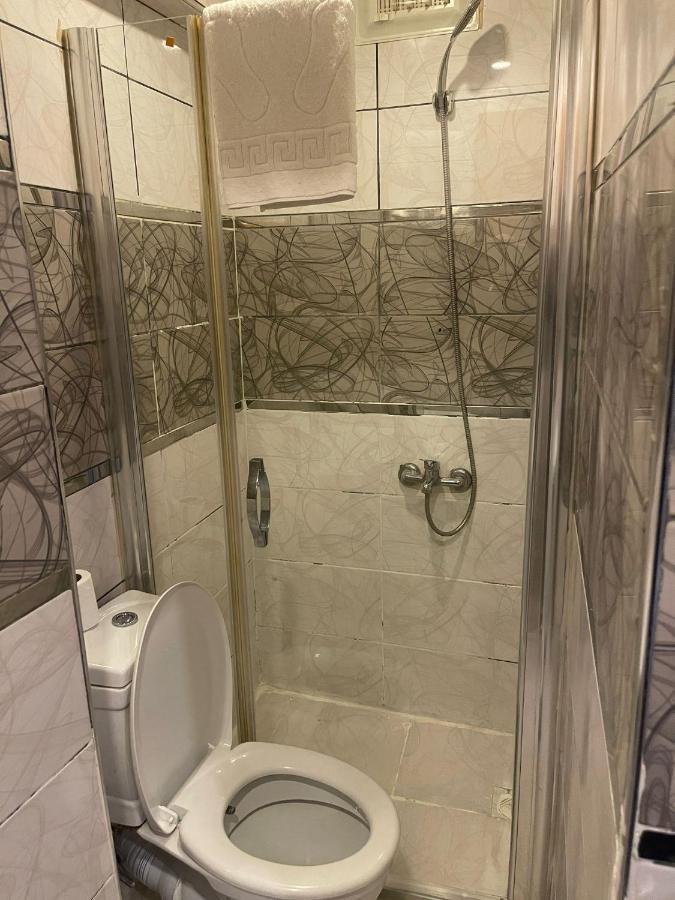 Ufuk Hotel Istanbul Bagian luar foto