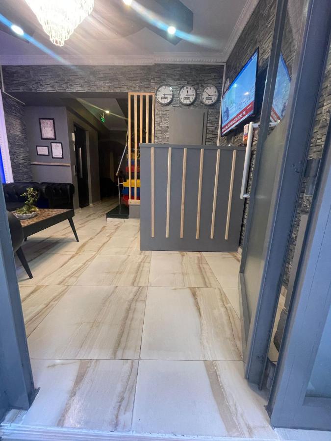 Ufuk Hotel Istanbul Bagian luar foto